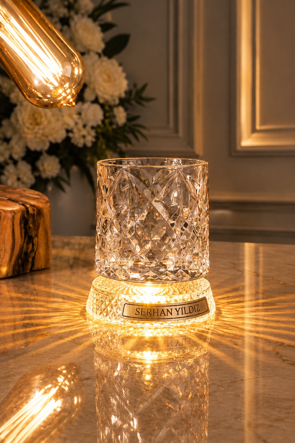 İsme Özel  Led Işıklı Dönen Viski Bardağı ve Özel Altlık, 360° Kristal Desenli