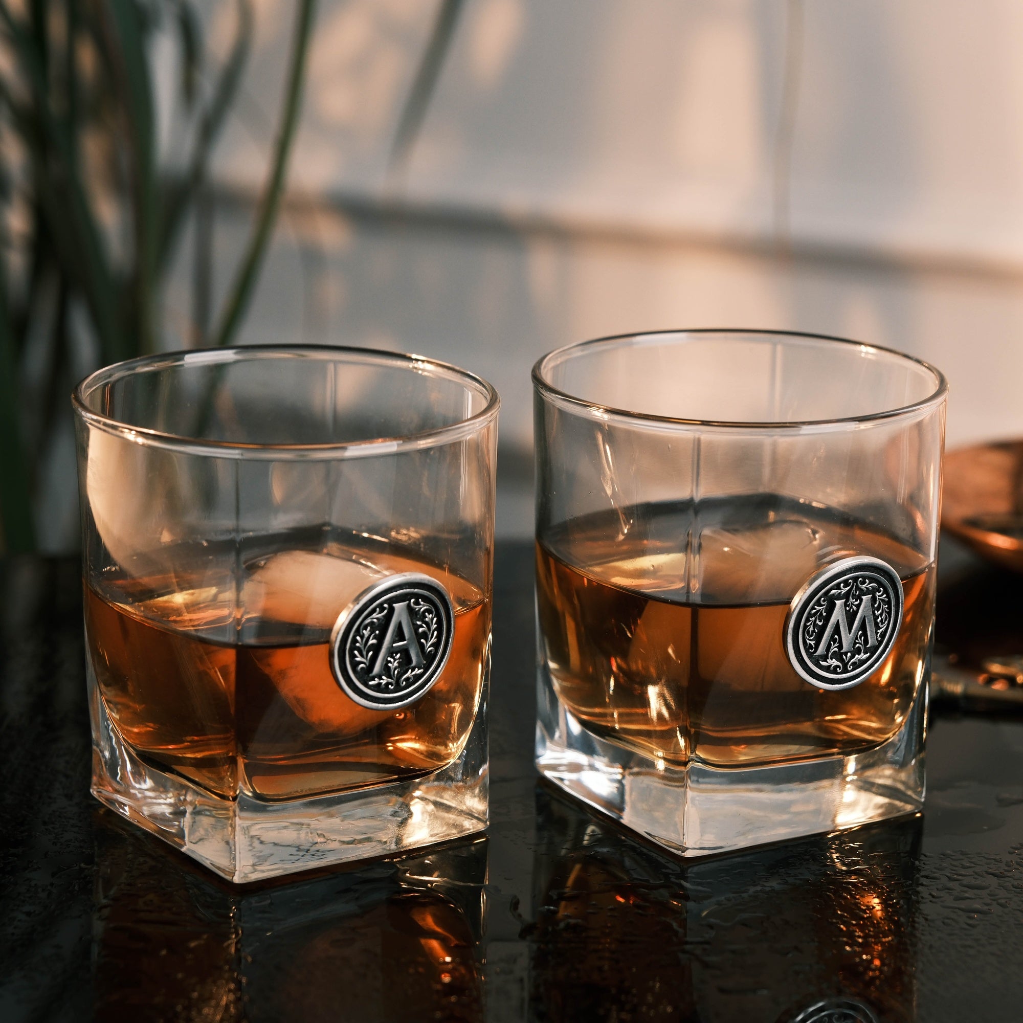 Kişiye Özel Metal Amblemli Viski Bardağı